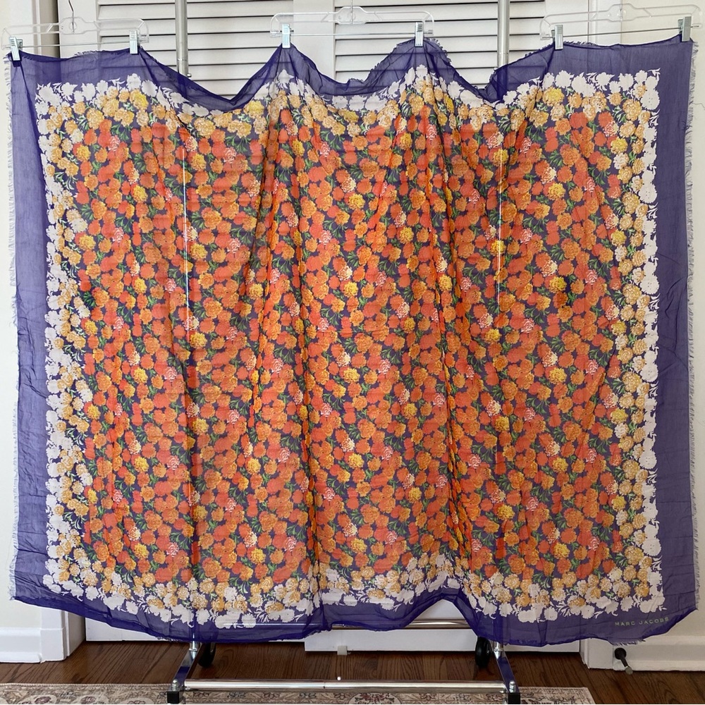 Large Marc Jacobs Scarf - Picture 3 of 6